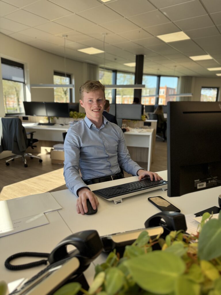 junior belastingadviseur suurmond